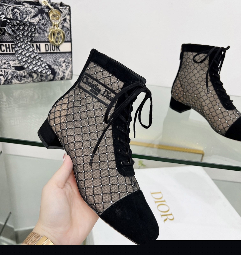 ch**an D*or boots